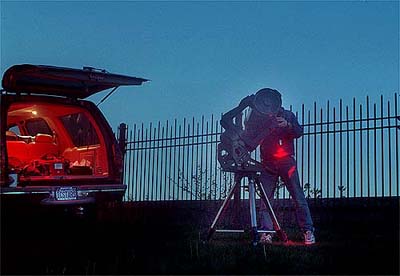 MJV Meet (C)1998 Jennifer Dudley/ICSTARS Astronomy